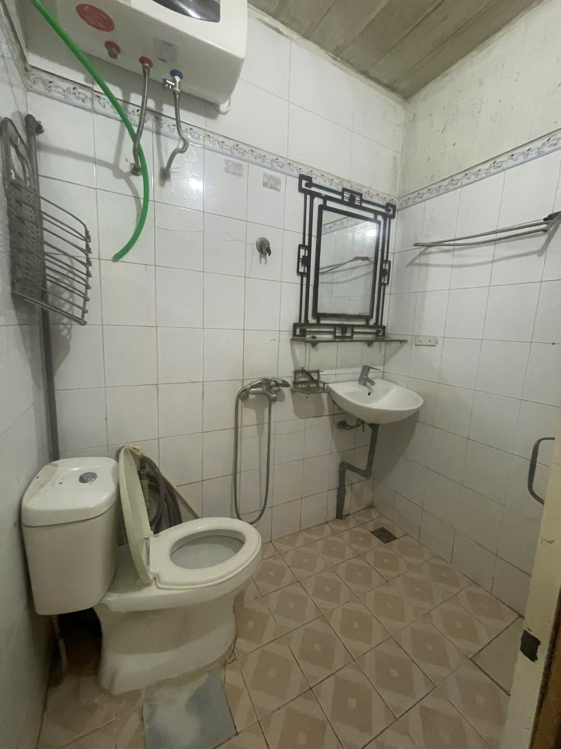 Cho thuê nhà cấp 4 Tân Mai, 60m2, ô tô đỗ cửa 6 Triệu (có t.lượng) - Ảnh 3